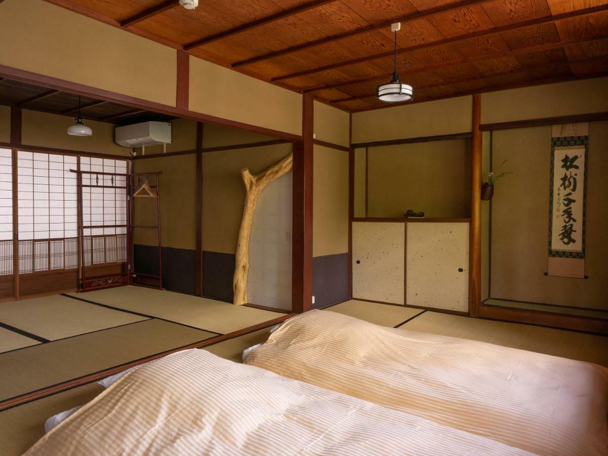 Kyoto Machiya Cottage Karigane מראה חיצוני תמונה